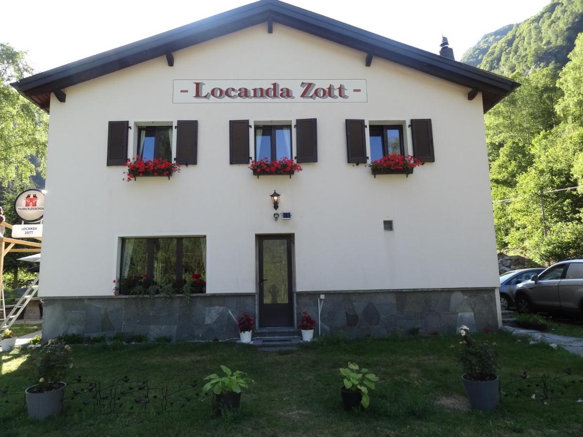 Locanda Zott Vergeletto Exterior foto